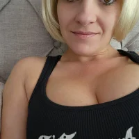 Luvlyss's Profile Pic