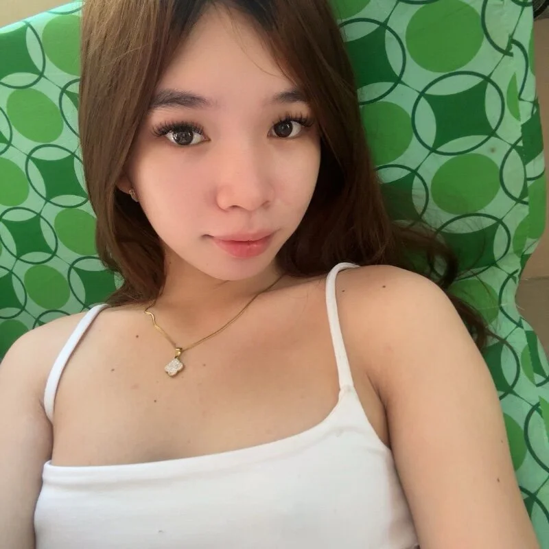 Daddiesgirlrianne69 profile photo