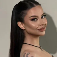 AgathaTill profiképe