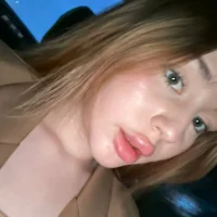 Linnetee Poză de profil