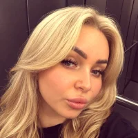 Slika avatara modela kira235