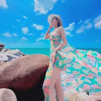 Daisylyly এর প্রোফাইল ছবি