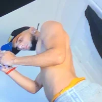 Discreetsub21's Profile Pic