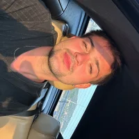 zxzzz29 的個人資料圖片