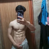markhoa's Profile Pic