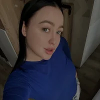 MollyFlows's Profile Pic