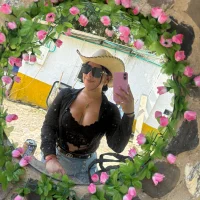 emily_jewell1's Avatar Pic