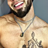 Charlyhot_69