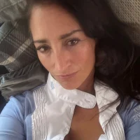 Delicious-Rosie38's Profile Pic