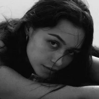 Slika avatara modela mo1ly