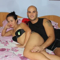 aNaughtyCoupleXx - Profil Fotoğrafı