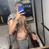 gonzzzb Φωτ, Προφίλ