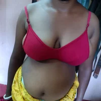 Nisha4ucum webcam