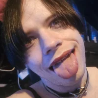 Ravenuncaged's Profile Pic