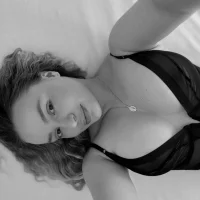 LindsieGreyy Adlı Modelin Avatarı