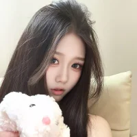 zhnzs' Avatar Pic
