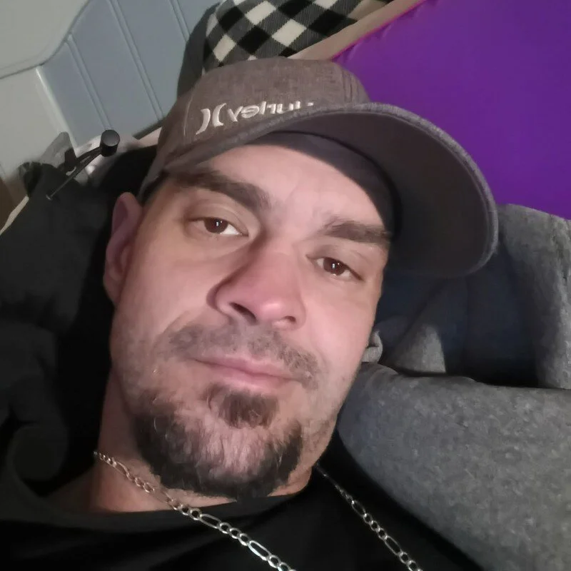 rustynutz23 profile photo