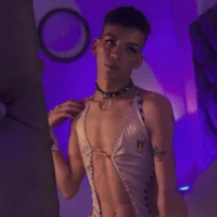 TAYLOR_FENIX_'s Profile Pic