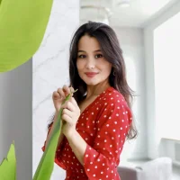 EstherRios's Profile Pic
