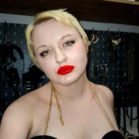 madamemadommen Profiilikuva