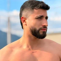 Alexandro_15 এর প্রোফাইল ছবি