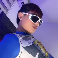 Sam_shadesX's Profile Pic
