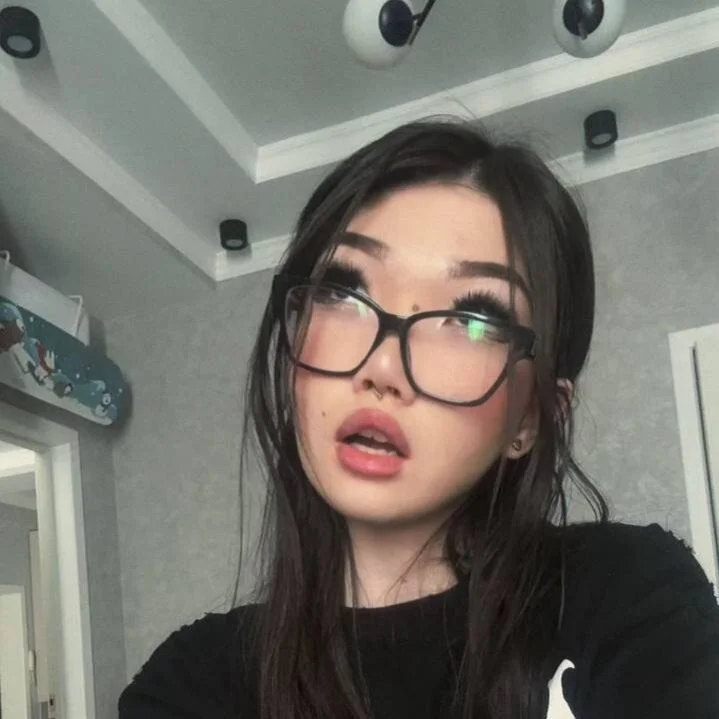 kum1k0 Stripchat profile image