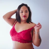 Thalia_Roberts's Profile Pic