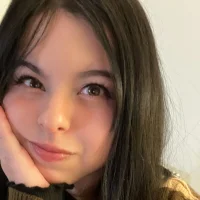 Gambar Profil Reina_Mori