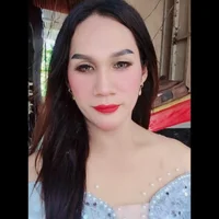 vamellia12's Avatar Photo