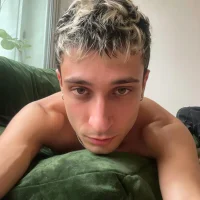 brux2000's Avatar Pic