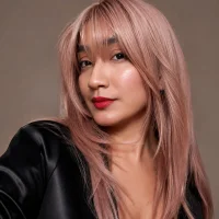 AuroraRenard's Avatar Pic