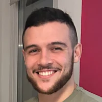 Hugoetleyla's Profile Pic
