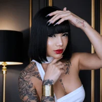 Angel_Medussa's Avatar Pic