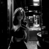 Gambar Profil strawberry_milkshake