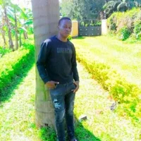 linerzu08's Profile Pic