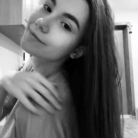 Gambar Profil MonikaLange