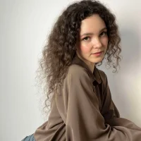 NilaZhang's Profile Pic