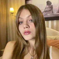 Профилна снимка на BlondAura