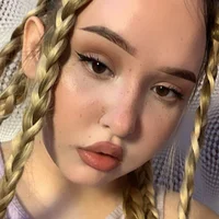 Alixxxee's Profile Pic