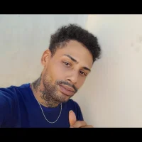 EnnzzoDot19 的個人資 料圖片