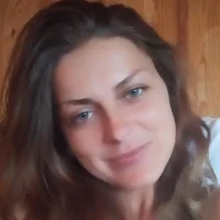 Betsi_Alice's Profile Pic