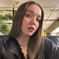 Gambar Profil Lia_Moonn