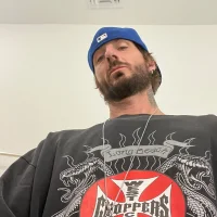 savagedragon model avatar