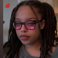 hazeleyedemonx13のプロフィール写真