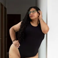 DanielleEvans_ Adlı Modelin Avatarı