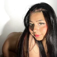 annie-russel's Avatar Pic