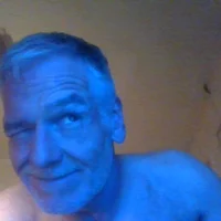lonleystraight's Profile Pic