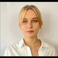 EdwinaHigginson's Profile Pic