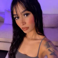 Ms__lindaa webcam